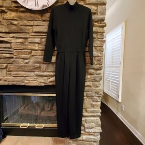 ST. JOHN KNIT PANTSUIT JUMPSUIT SZ 6